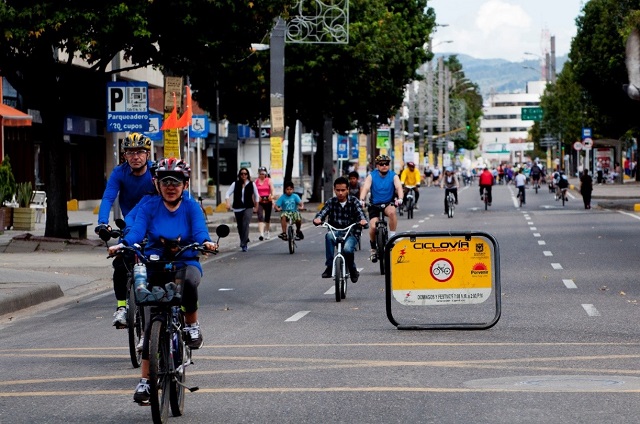 Vector Maps: 6 Ways to Make City Streets Safer for Pedestrians | TheCityFix